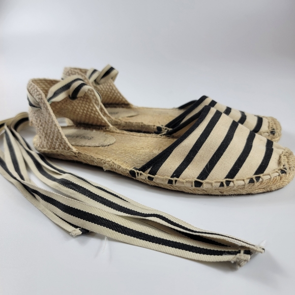 Soludos Classic Canvas Stripe Espadrille Sandals in Black & White, 7 - Picture 5 of 15